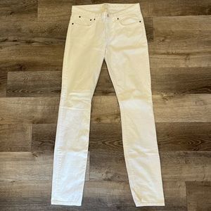 HELMUT LANG White Denim. Relaxed Waist, Tapered Leg Extra Long. Size 29